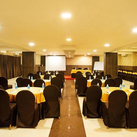 Bangalore Gate Hotel & Conferences Esterno foto