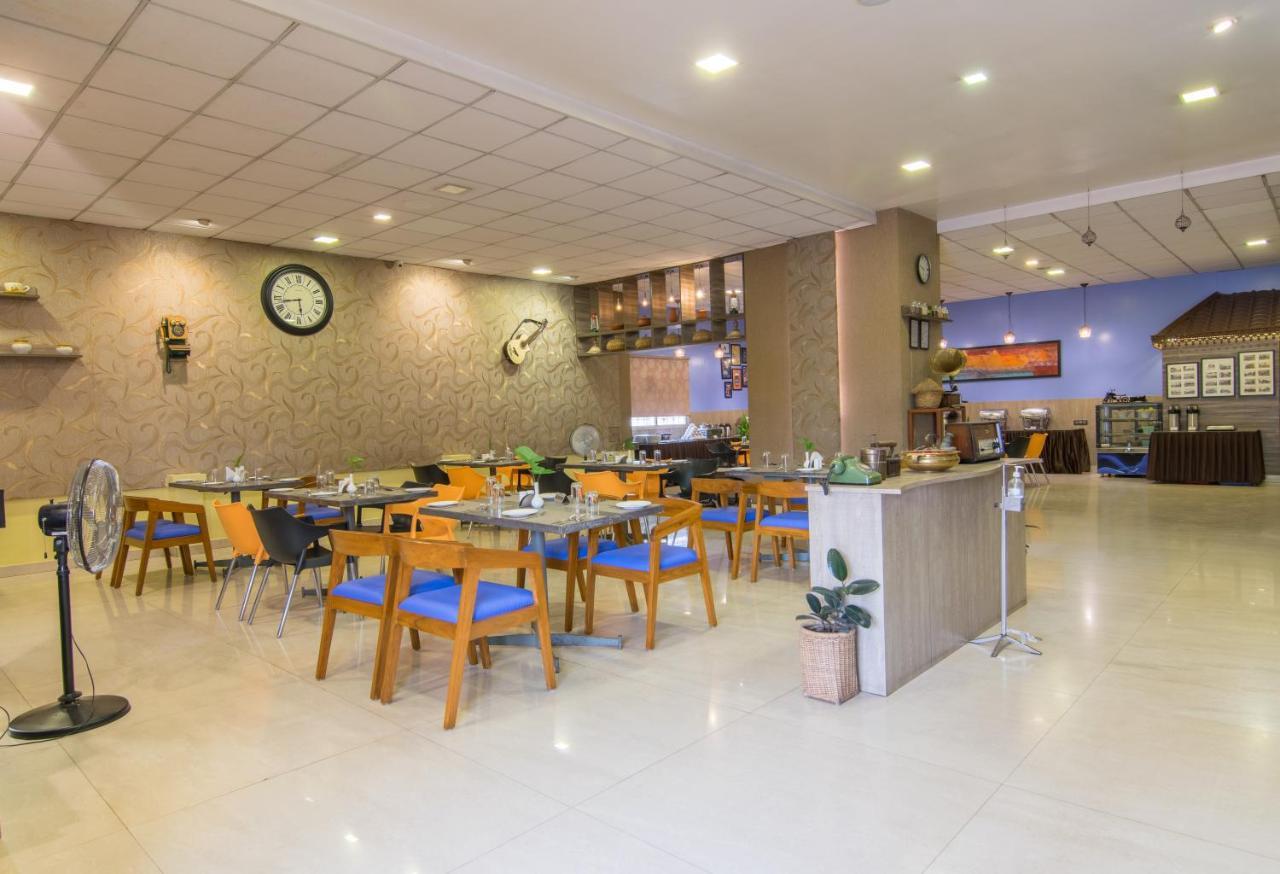 Bangalore Gate Hotel & Conferences Esterno foto
